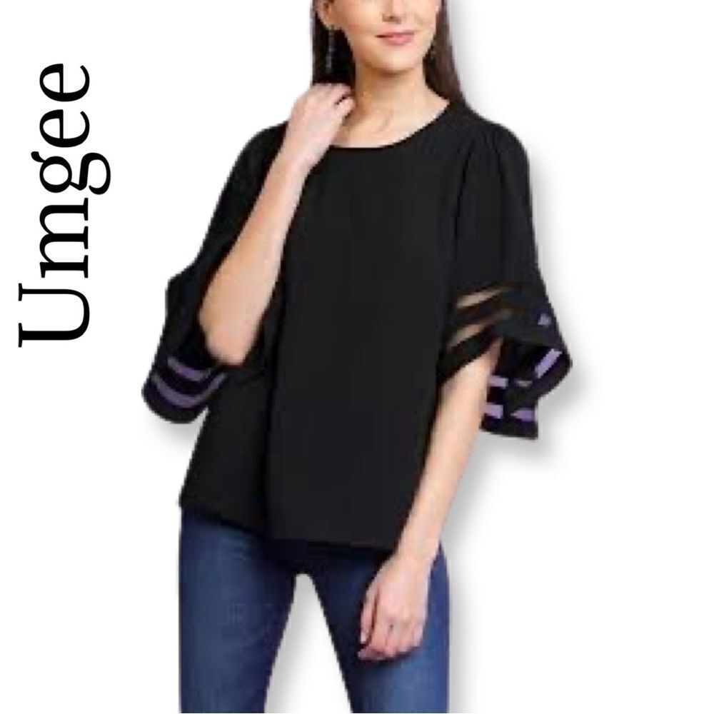 Umgee black bell sleeve scoop neck blouse size small